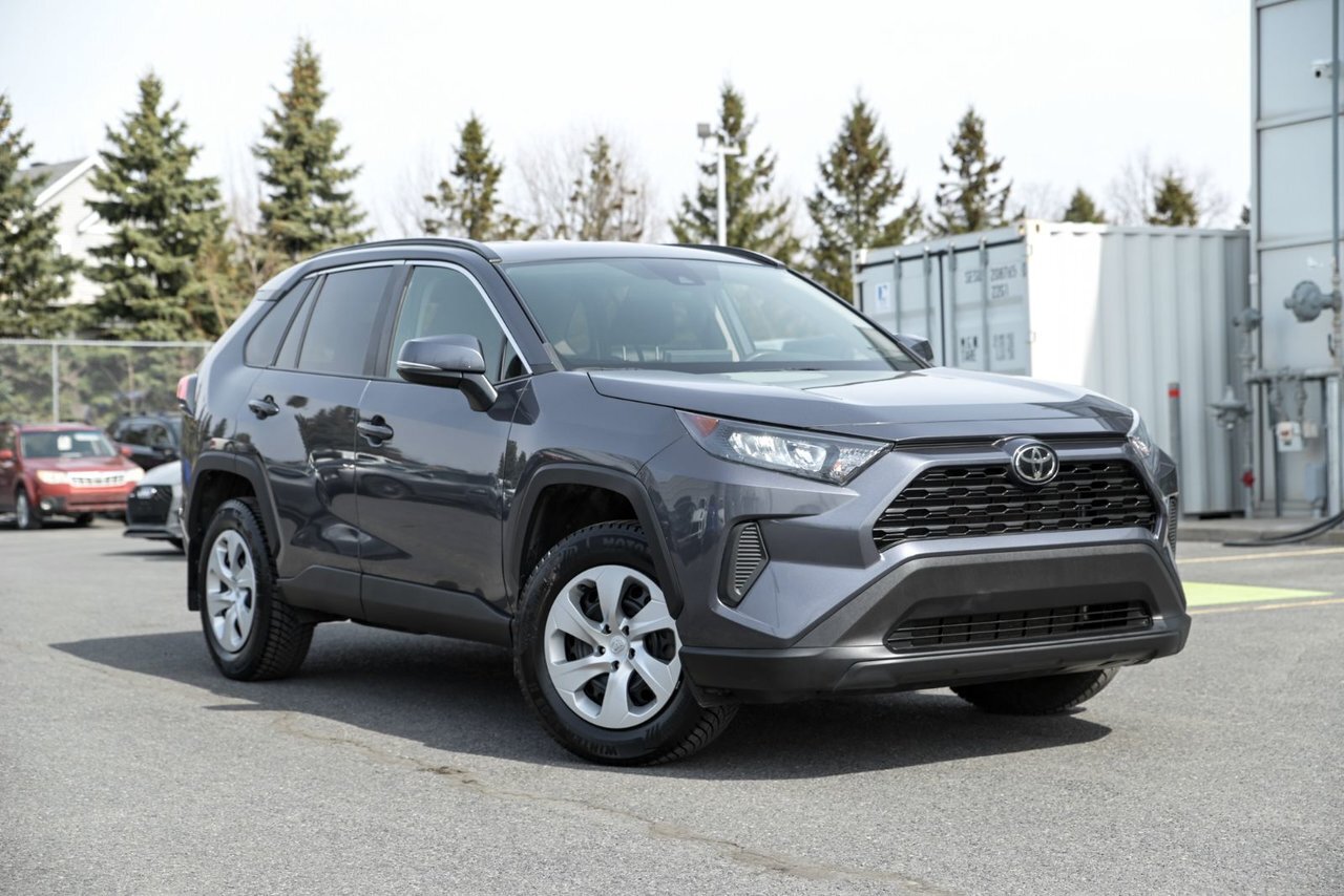 2020 Toyota RAV4 LE AWD Sièges chauffants Caméra de recul Carplay