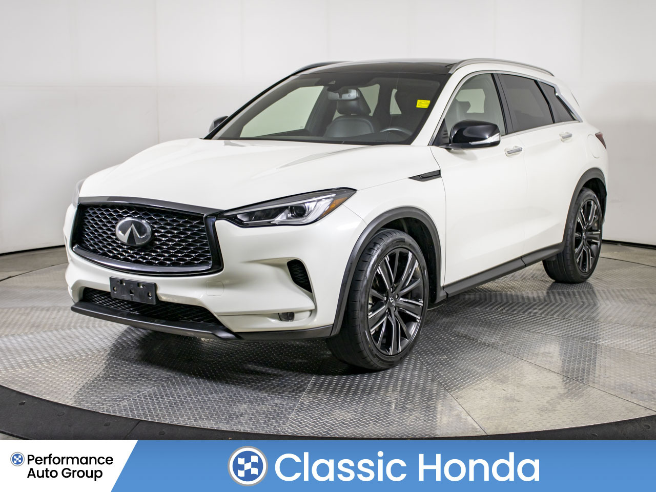 2022 Infiniti QX50 LUXE | PANO ROOF | ALLOYS | LEATHER | REAR CAM |