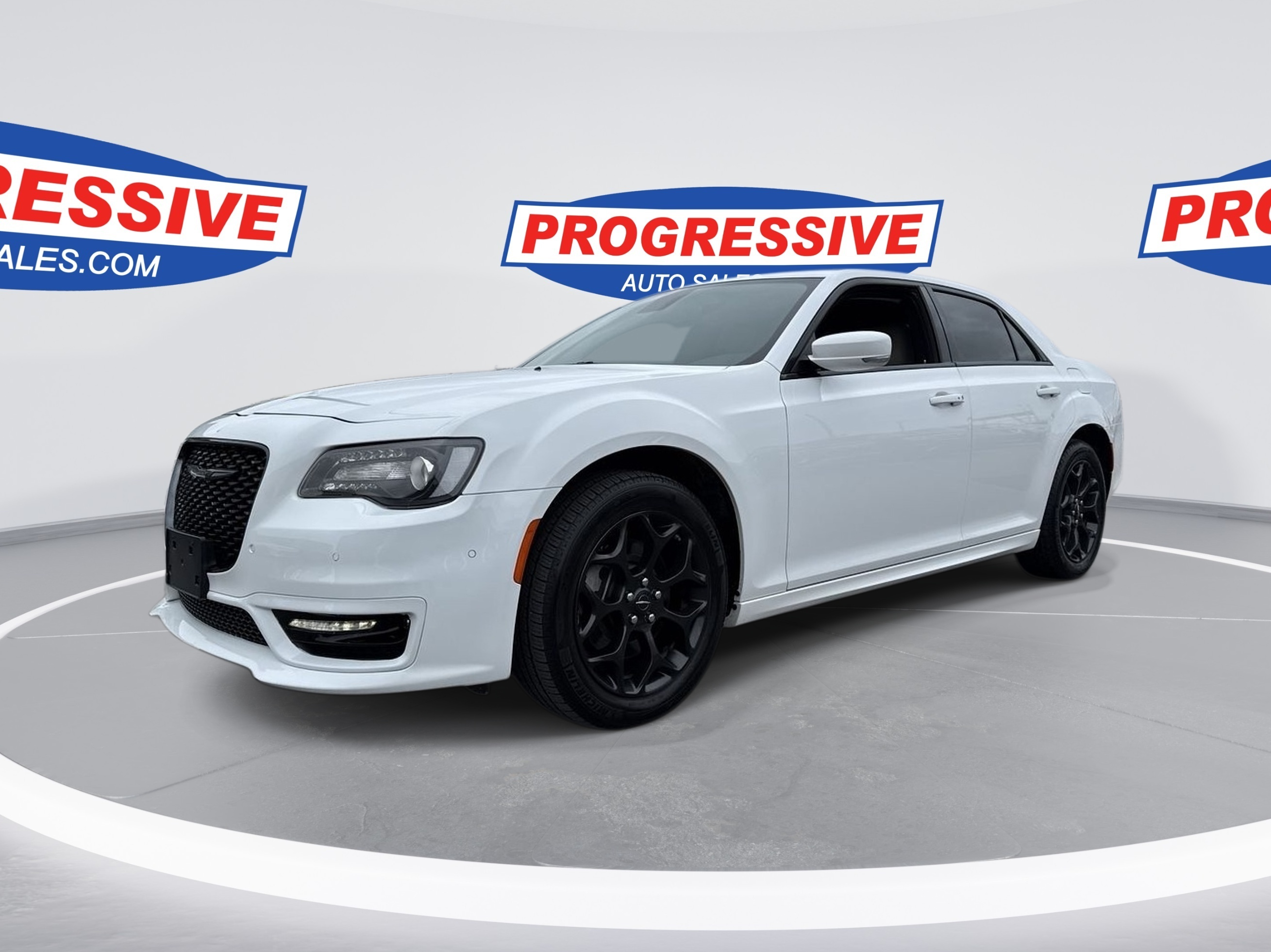 2023 Chrysler 300 Touring-L