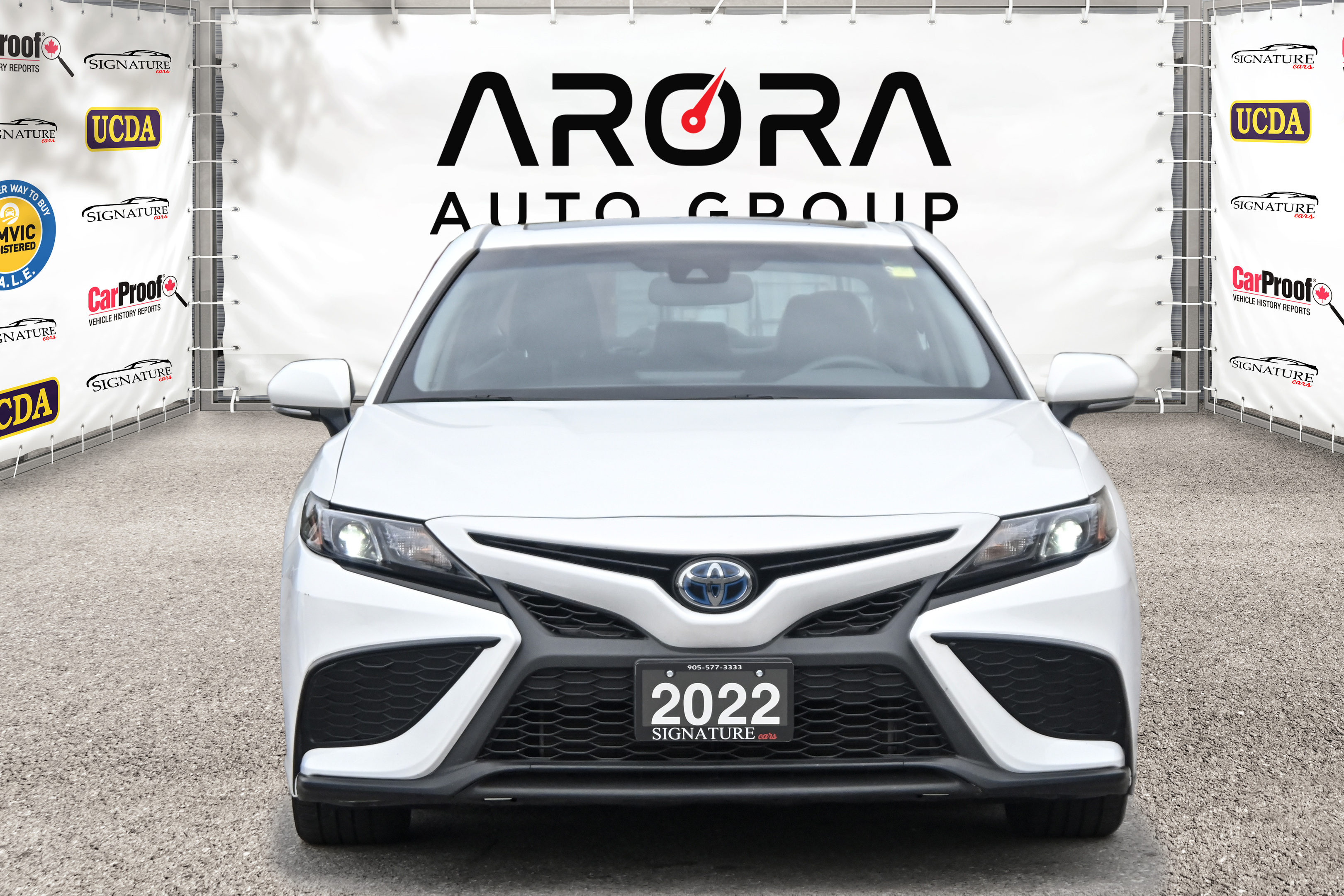 2022 Toyota Camry Hybrid SE / NO ACCIDENT / SUNROOF / LEATHER /CARPLAY/BSM