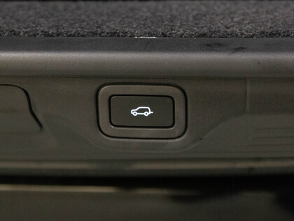 used 2021 Land Rover Range Rover car, priced at $67,900