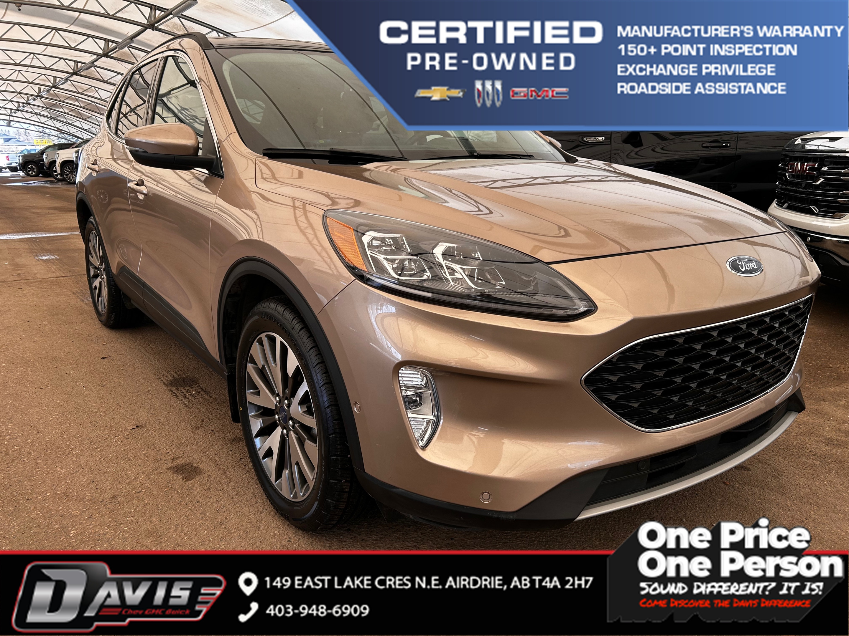 2020 Ford Escape Titanium MODERN CABIN + USER-FRIENDLY CONTROLS | F