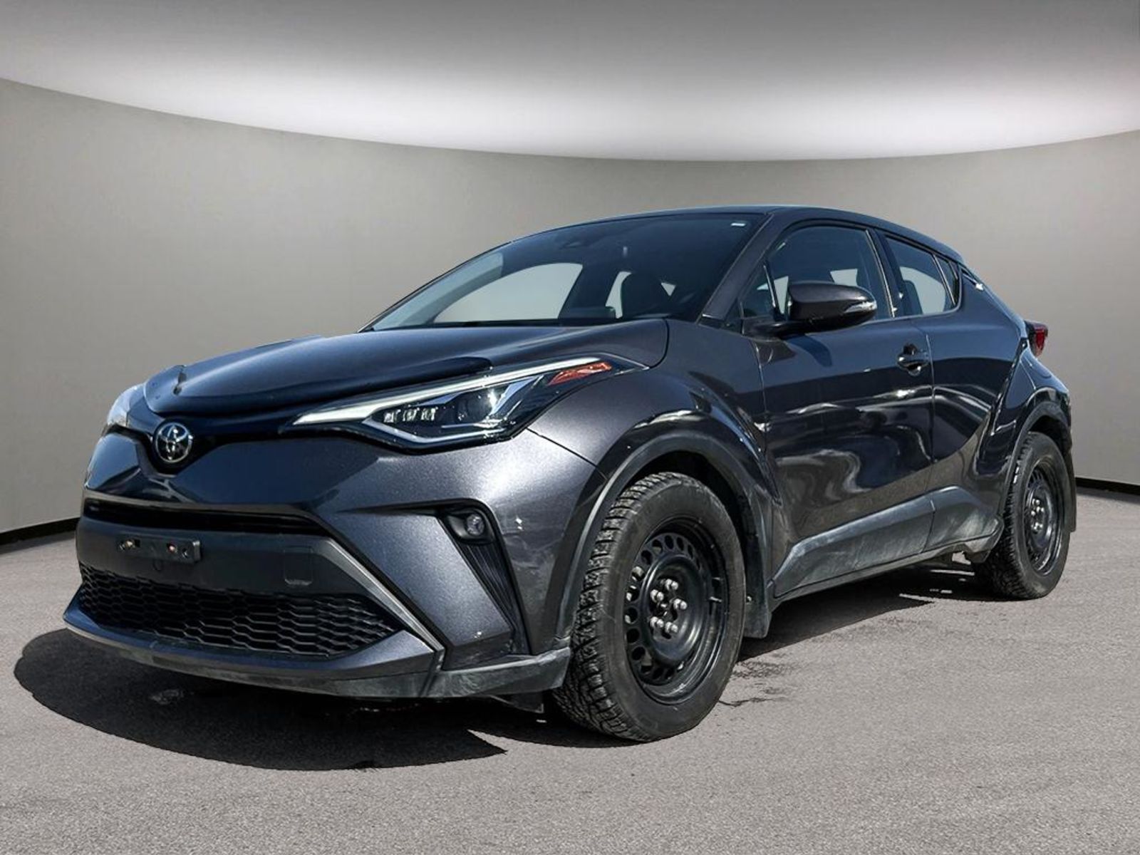 2021 Toyota C-HR LE | Clean Carfax | Local MB Vehicle | Winter & Su