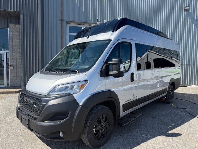 2025 Airstream Rangeline Pop Top