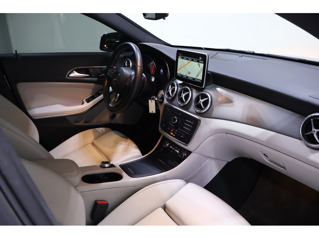 2016 Mercedes-Benz CLA 250 4MATIC, Toronto, Cash