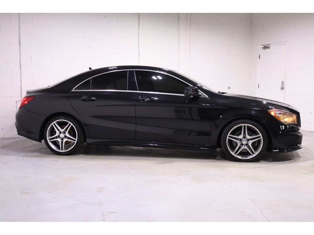 2016 Mercedes-Benz CLA 250 4MATIC, Toronto, Cash
