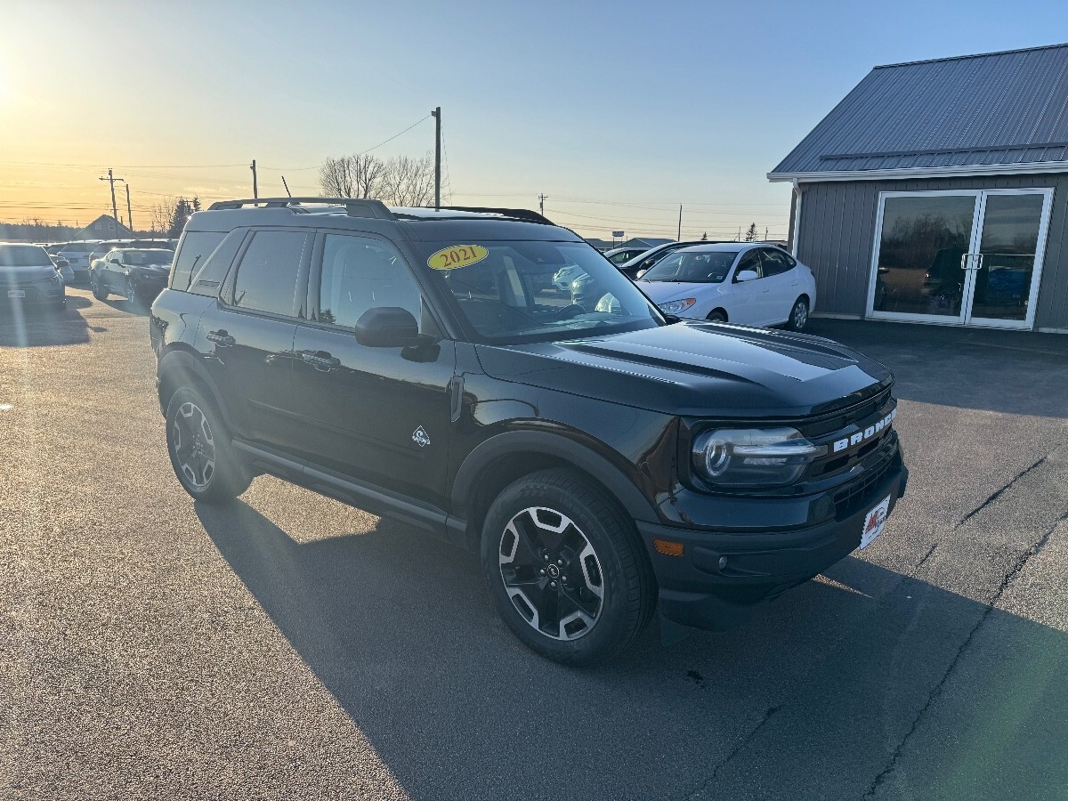 2021 Ford Bronco SPORT OUTER BANKS 4WD  ?? $108 Weekly Tax In