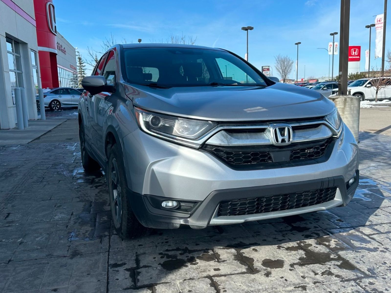 2018 Honda CR-V EX-L: Local SUV, Sunroof, Leather, AWD, 2 sets Tir