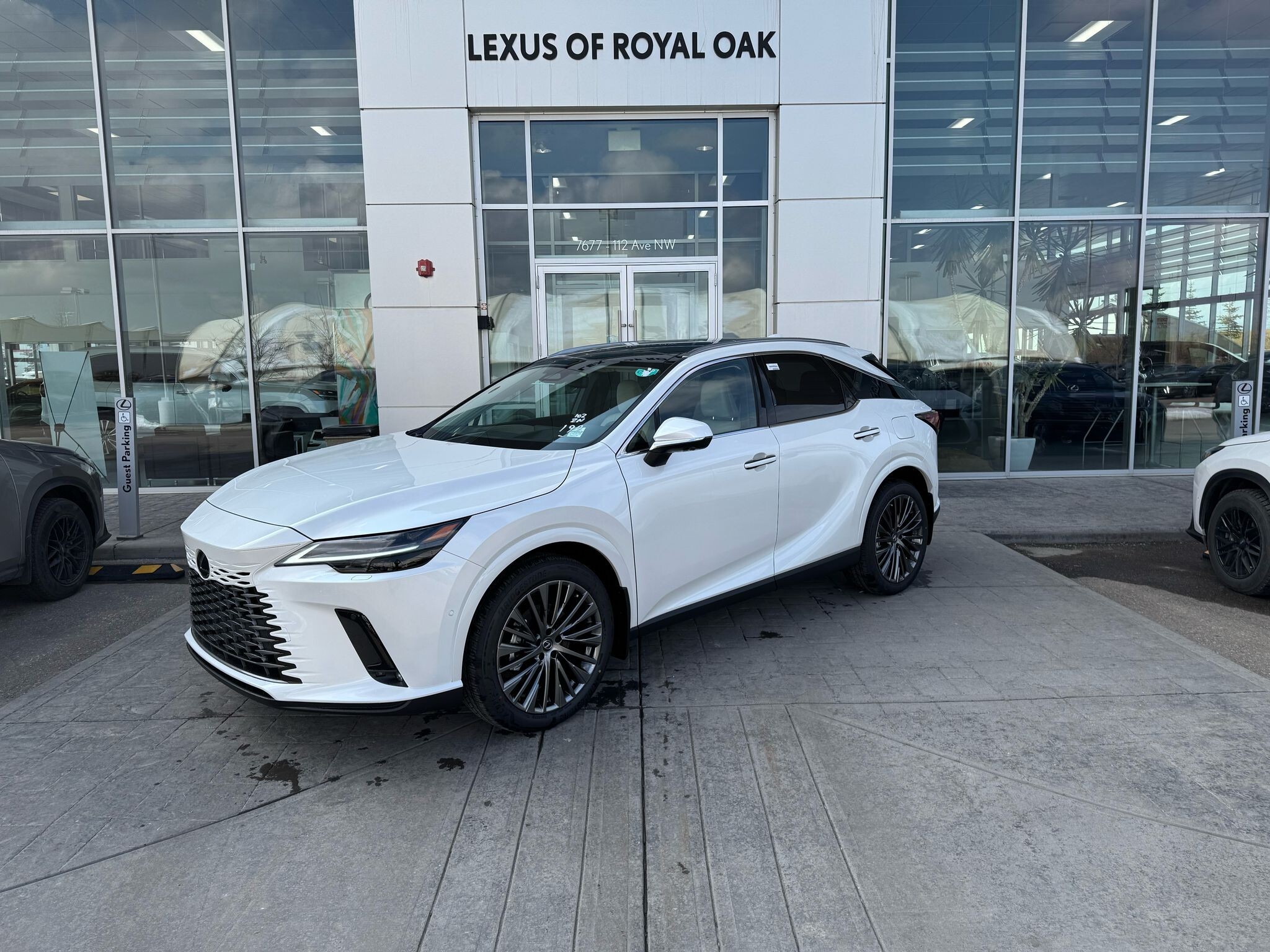 2025 Lexus RX 450h+ EXECUTIVE PACKAGE