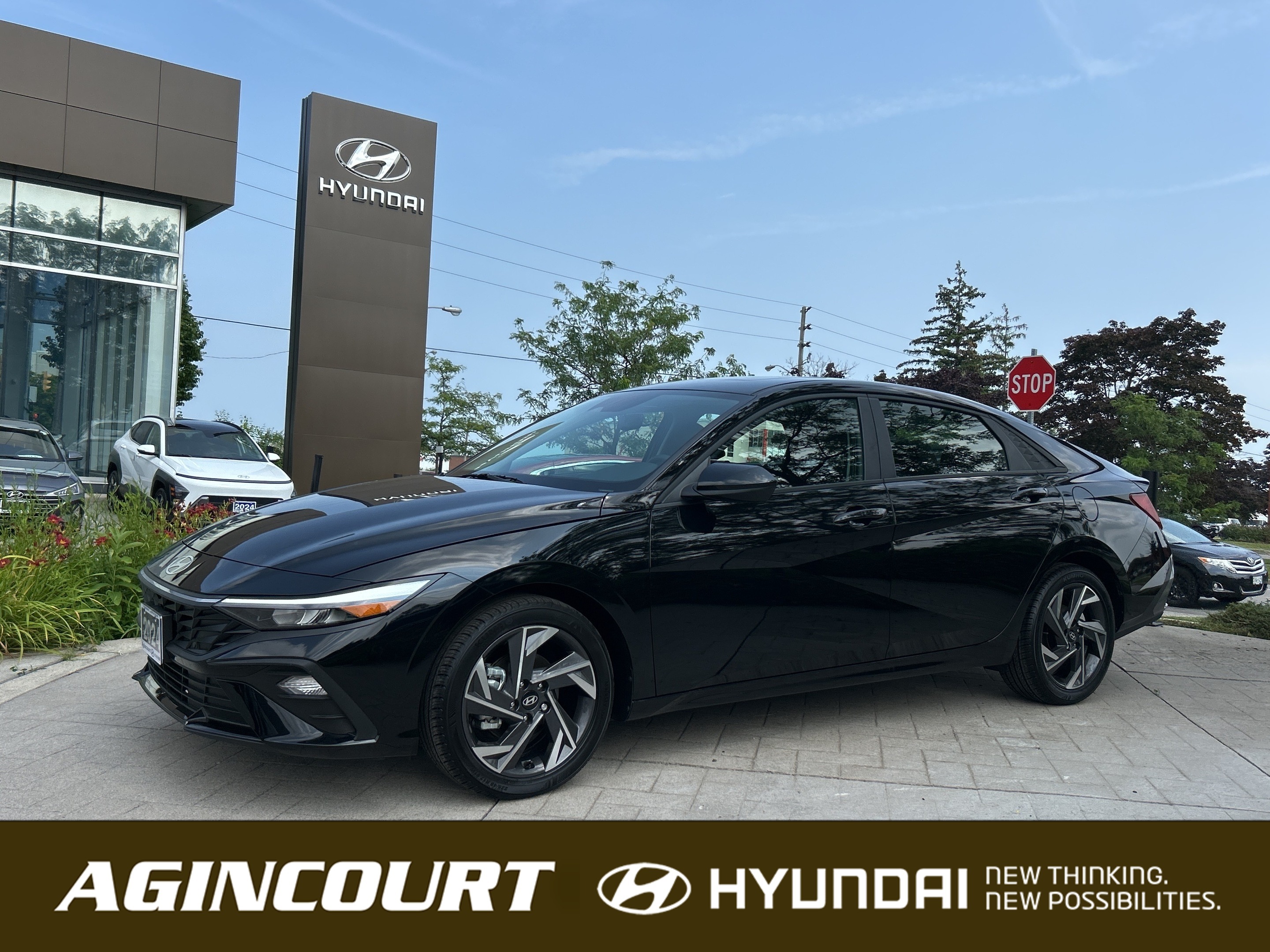 2024 Hyundai Elantra Preferred IVT w-Tech Pkg