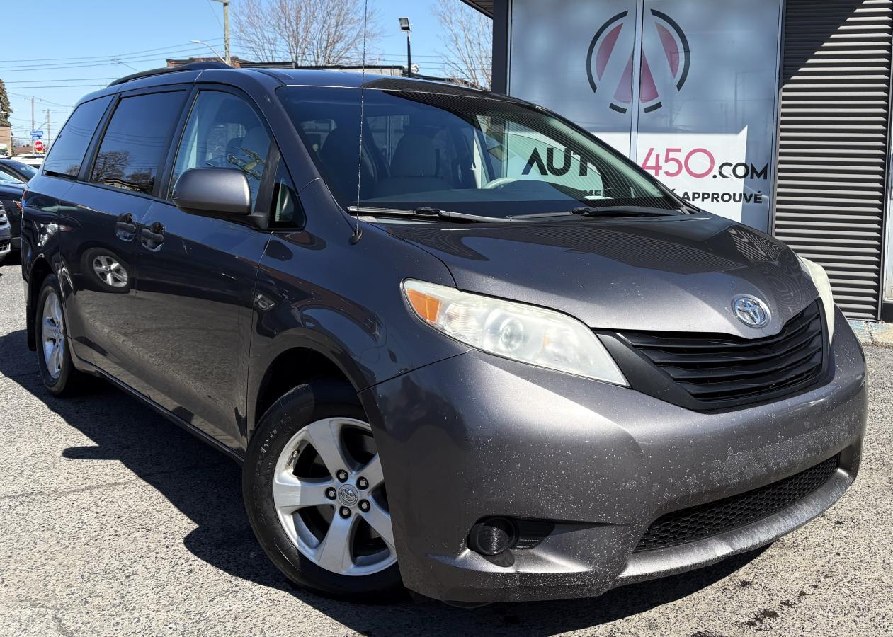 2011 Toyota Sienna **V6+7 PLACES+RARE+MAGS**