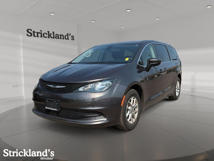 2022 Chrysler Grand Caravan SXT Minivan