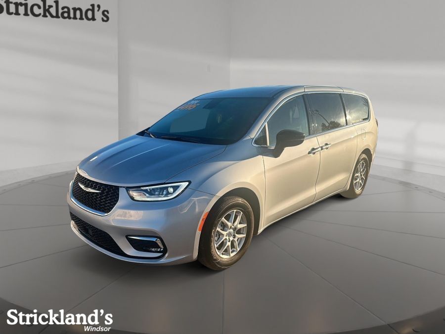 2024 Chrysler Pacifica TOURING - L Minivan