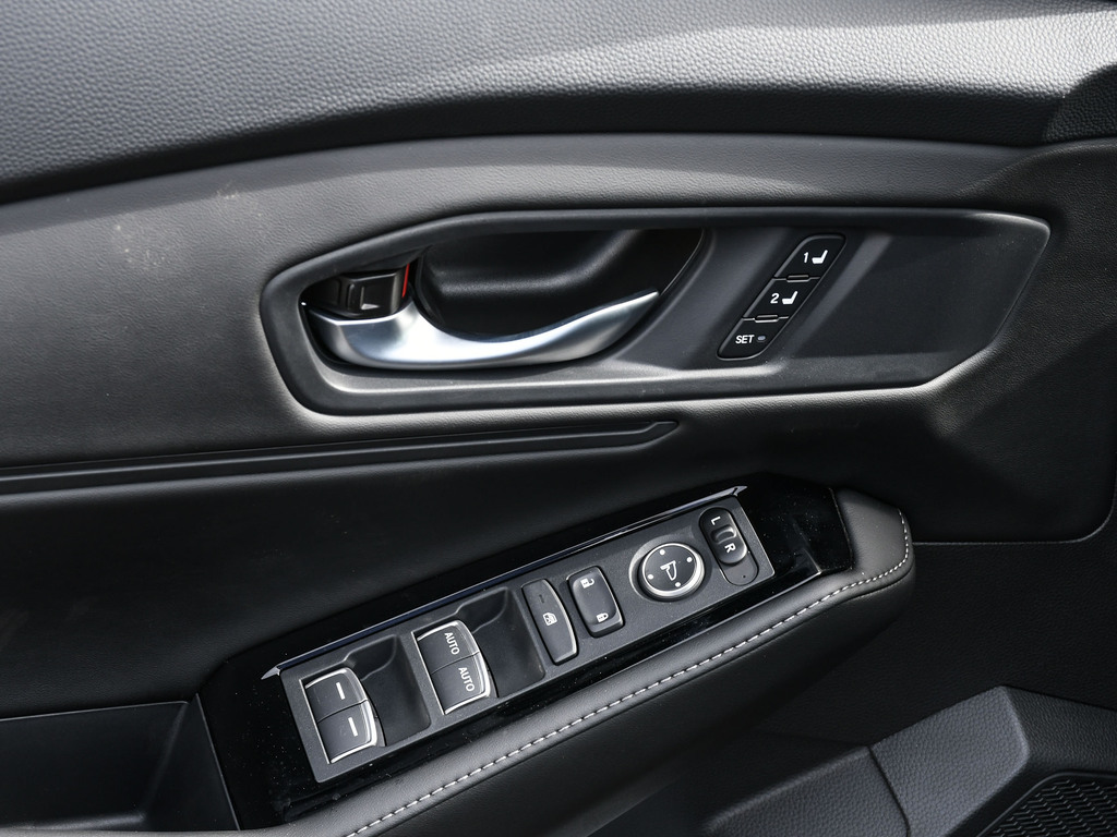 2024 Honda Accord Hybrid Touring, Toronto, Cash