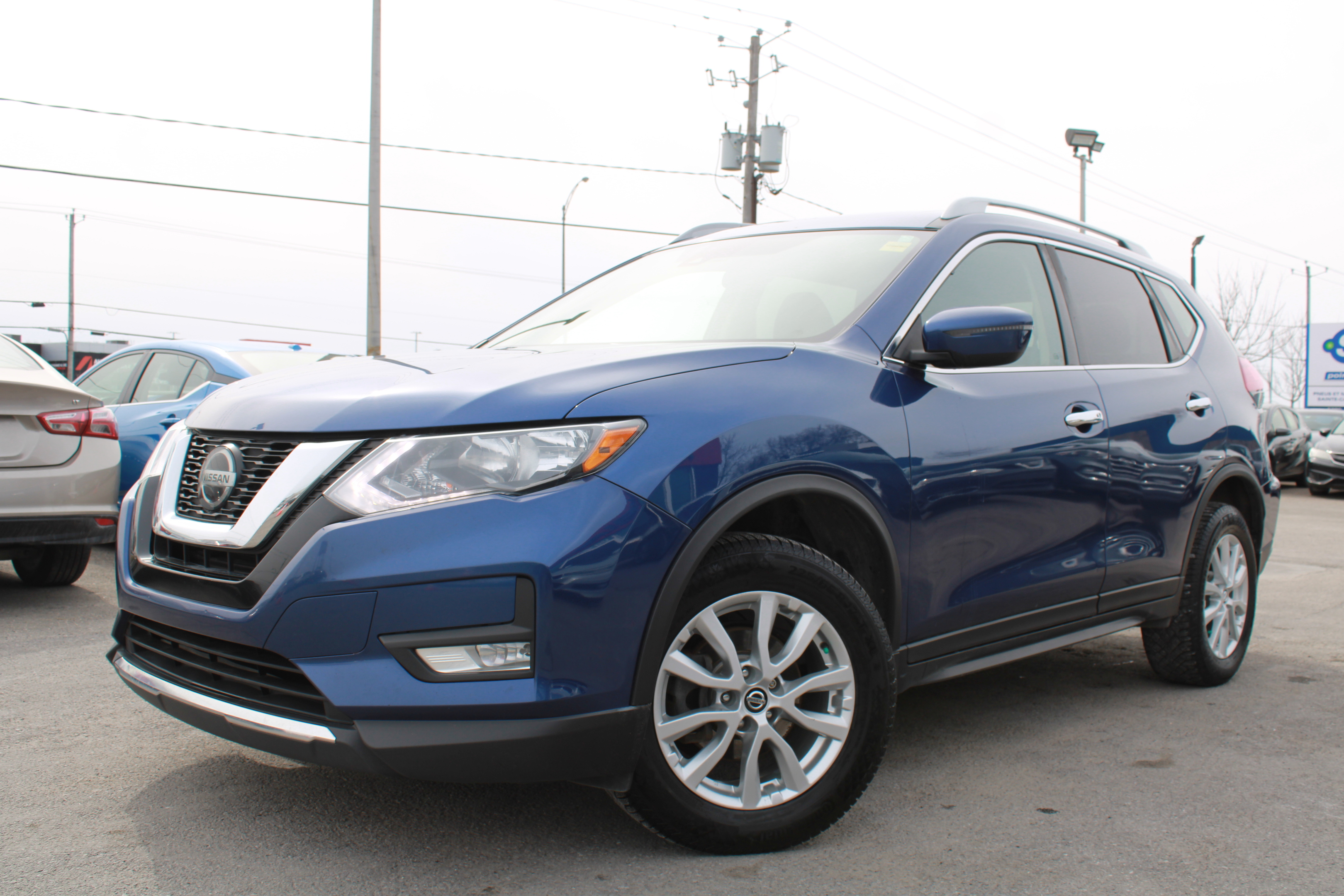 2020 Nissan Rogue SV AWD, MAGS, TOIT PANORAMIQUE, BLUETOOTH, A/C