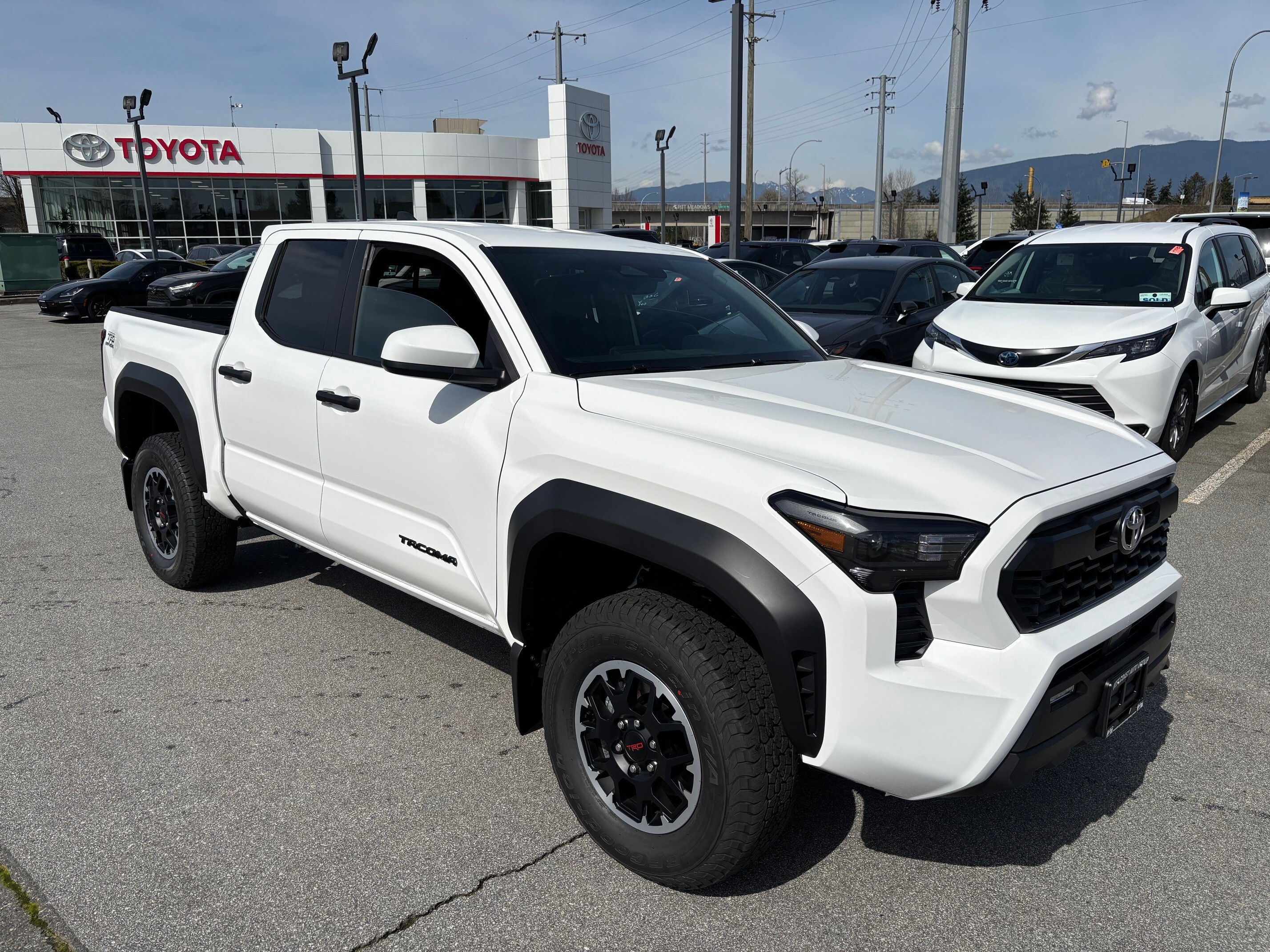 2025 Toyota Tacoma 4x4 Double Cab Manual SB TRD Offroad