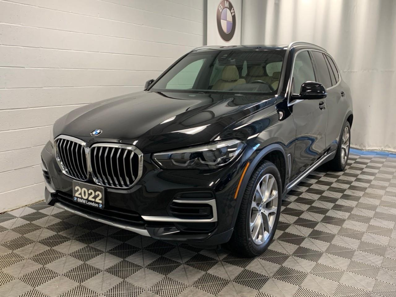 2022 BMW X5 ONE OWNER | PREMIUM PACKAGE - Heated & Cooled Cuph