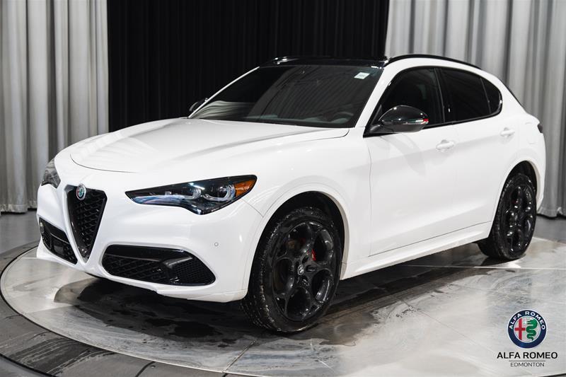 2025 Alfa Romeo Stelvio Tributo