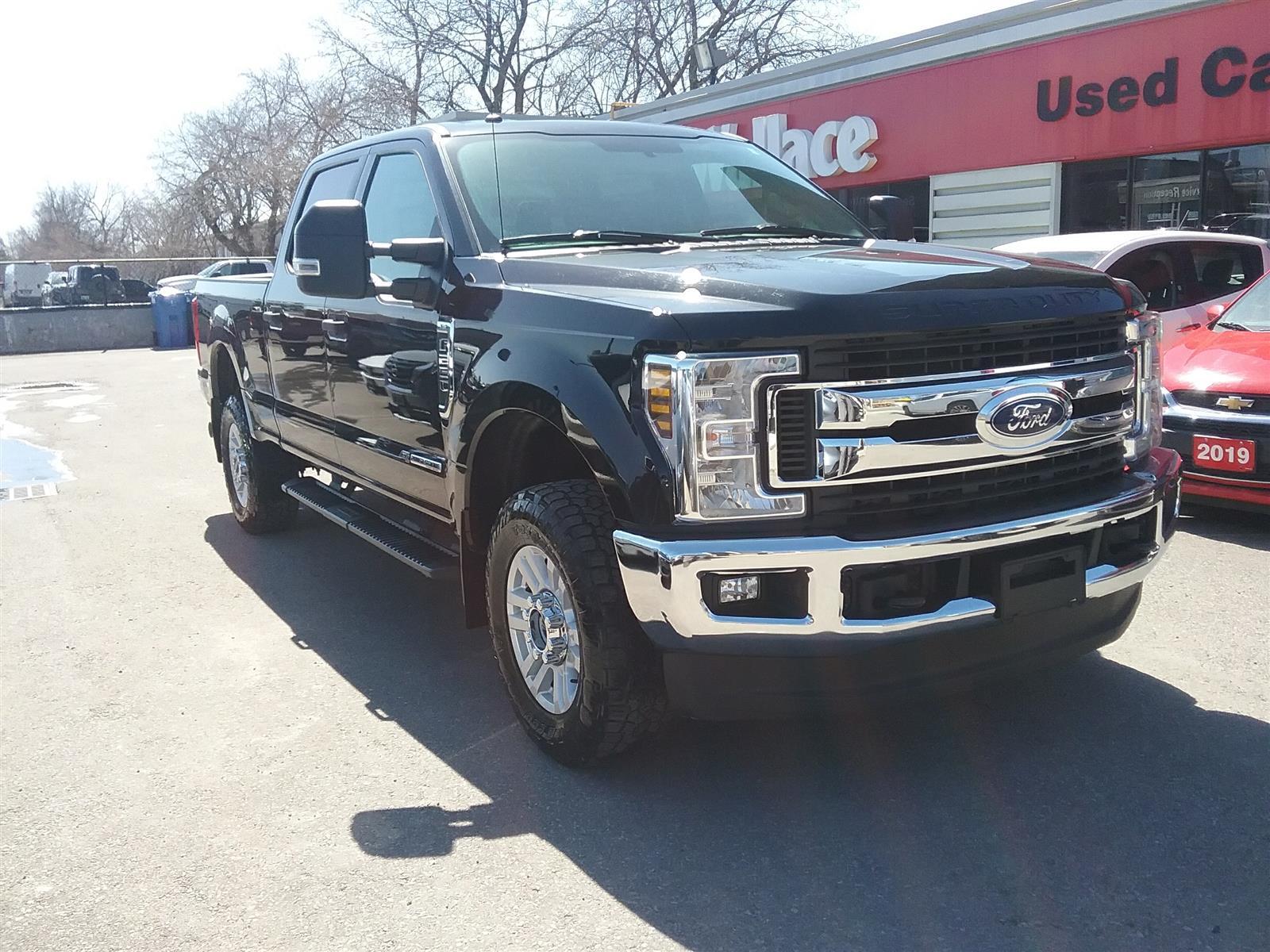 2019 Ford F-250 XLT | Crew Cab | 4X4 | PowerStroke Diesel BEAT THE