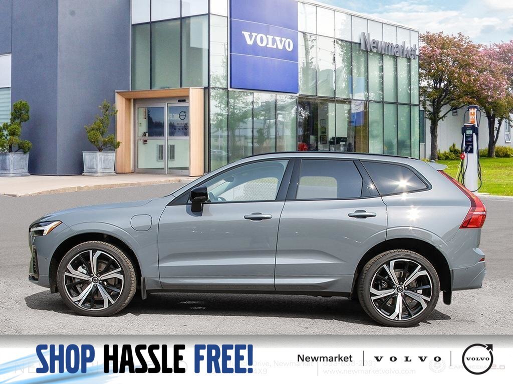 2024 Volvo XC60 Recharge T8 eAWD PHEV Ultimate Dark Theme - CPO included