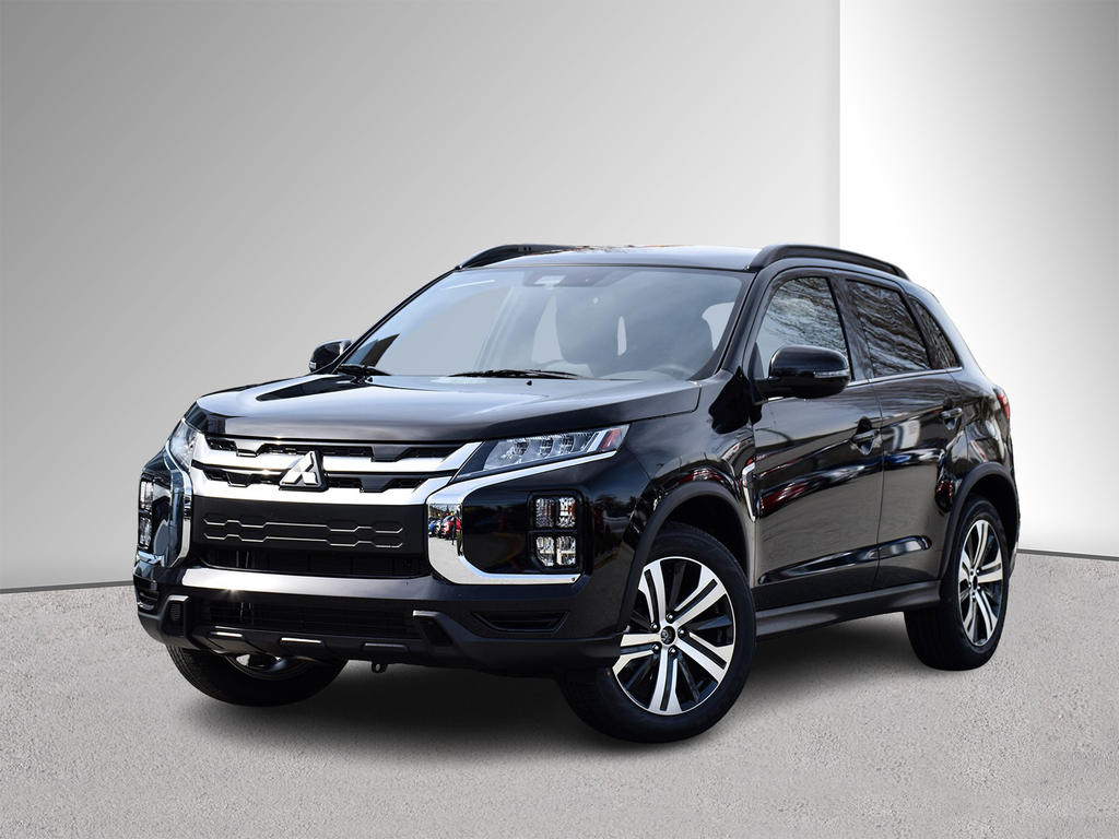 2025 Mitsubishi RVR GT - Leather, Panoramic Moonroof, All Wheel Drive