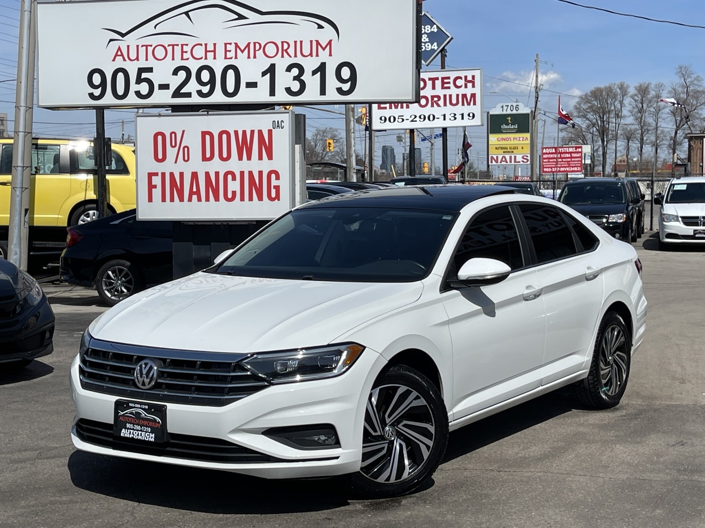 2020 Volkswagen Jetta Execline Leather / Sunroof / Navigation & Alloys