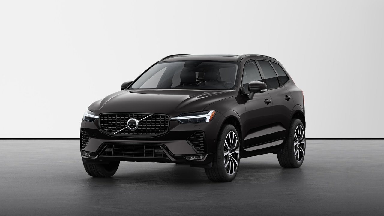 2025 Volvo XC60 B5 AWD Plus Dark Theme 