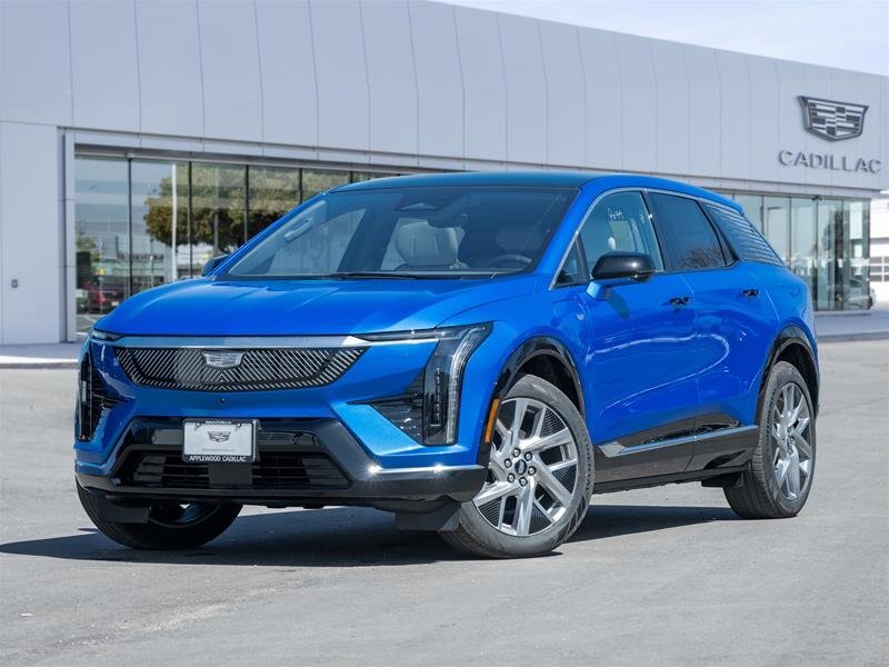 2025 Cadillac OPTIQ Luxury 1