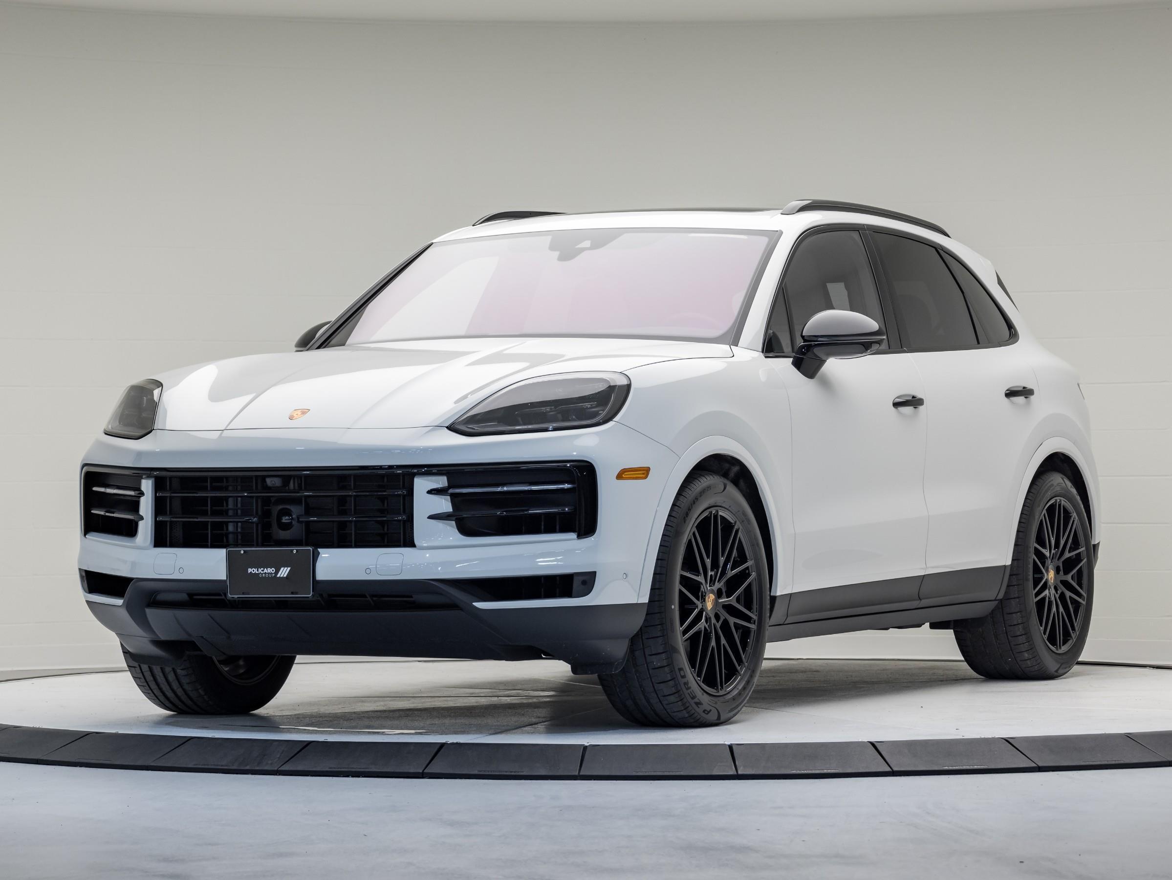 2024 Porsche Cayenne 21" Spyder RS Wheels, PASM, Extended Exterior Pack