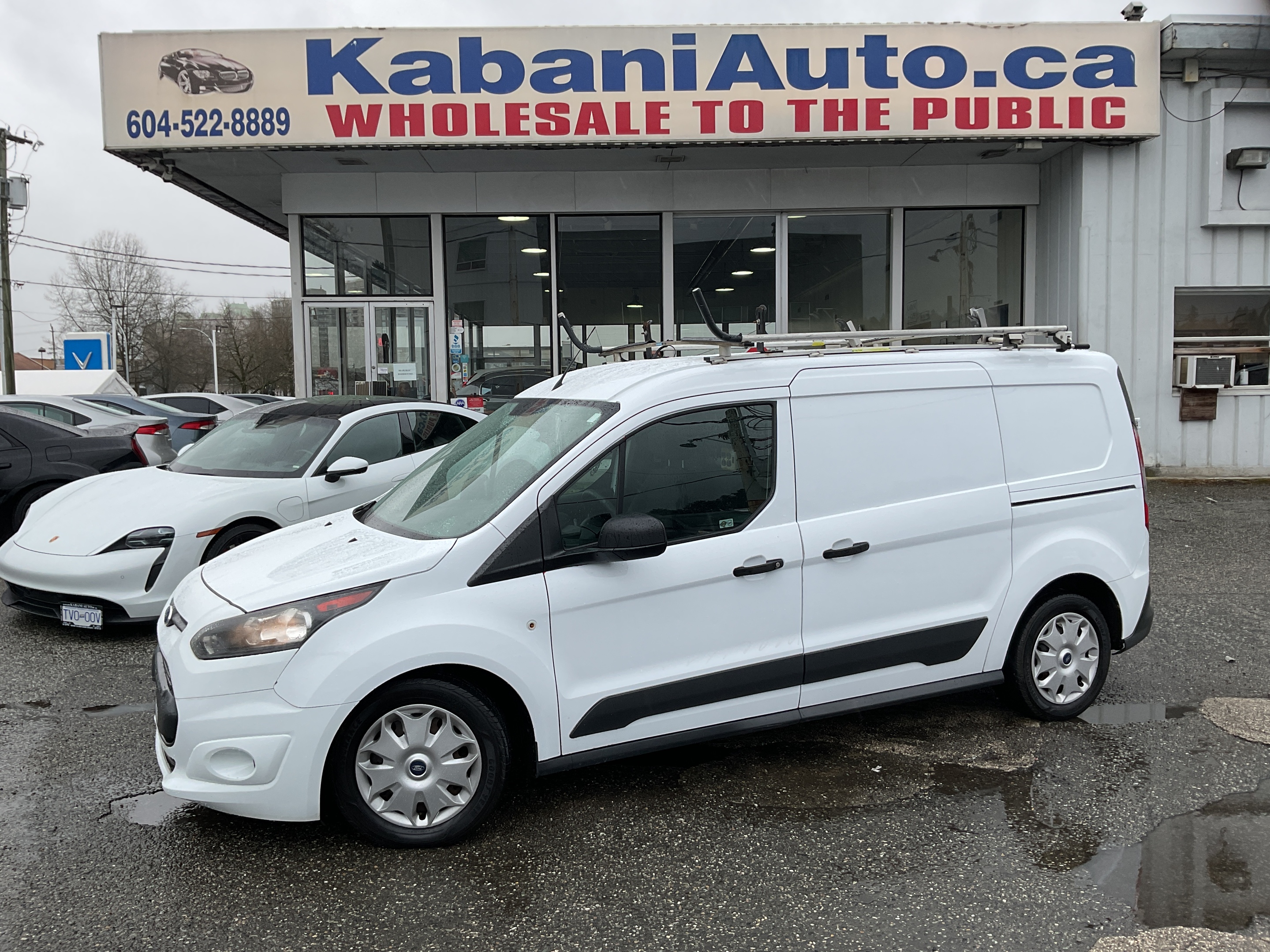 2015 Ford Transit Connect XLT w-Dual Sliding Doors