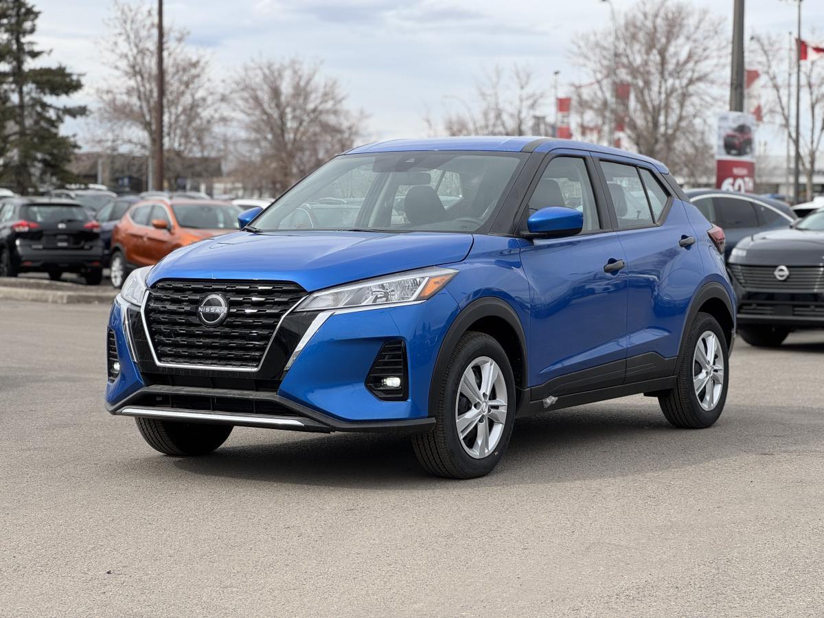 2025 Nissan Kicks Play S Fwd