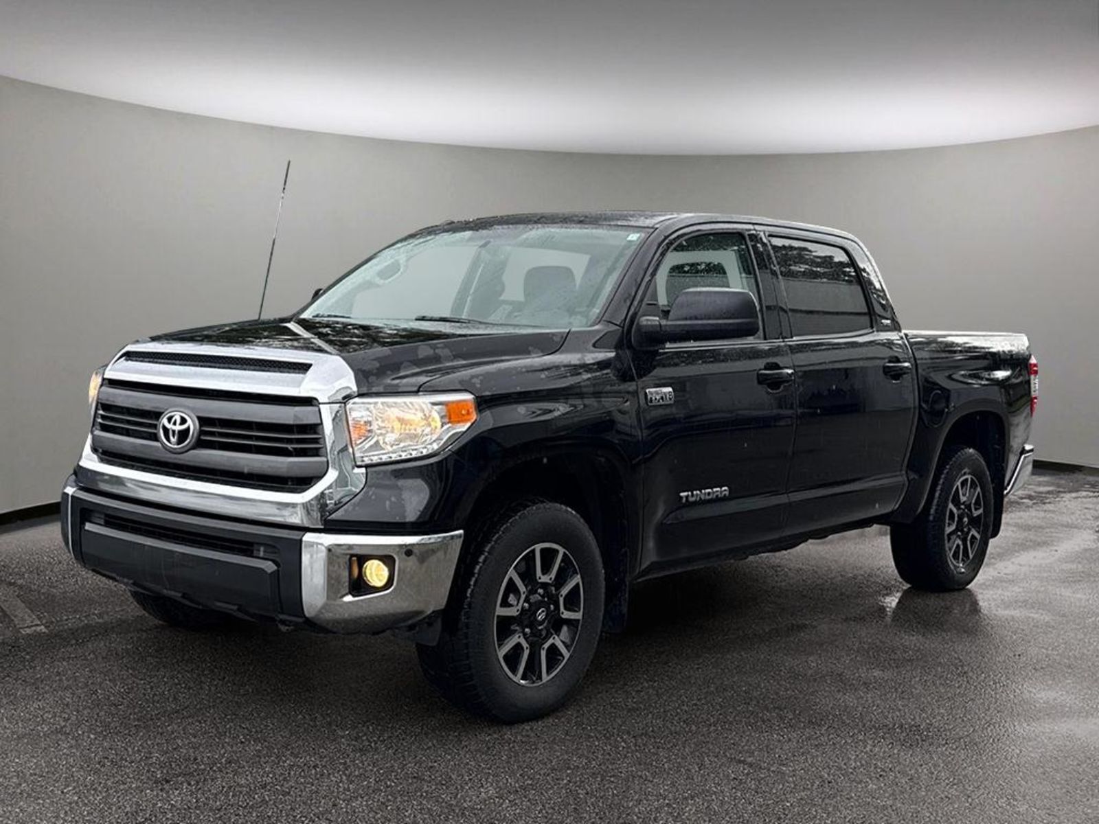 2015 Toyota Tundra TRD OFF ROAD!!!