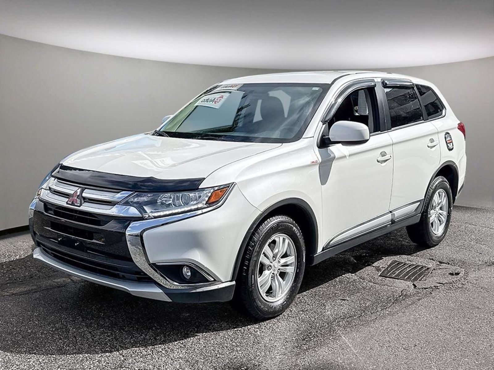 2018 Mitsubishi Outlander ES