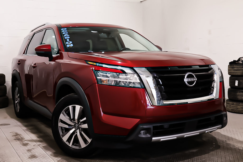2022 Nissan Pathfinder SL + AWD + TOIT OUVRANT + CARPLAY