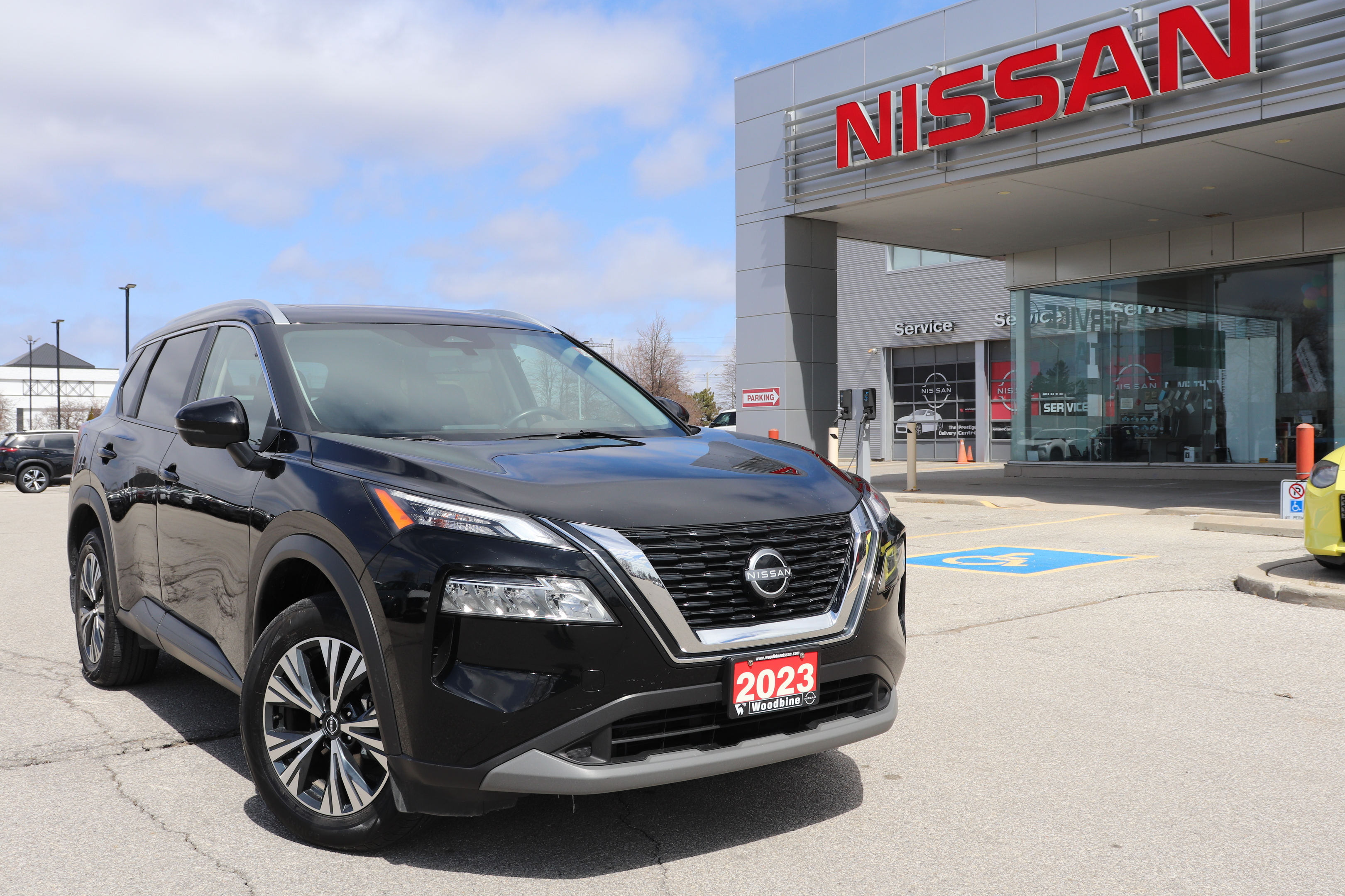 2023 Nissan Rogue SV AWD|NO ACCIDENTS|REMOTE STARTER|CARPLAY|B-SPOT