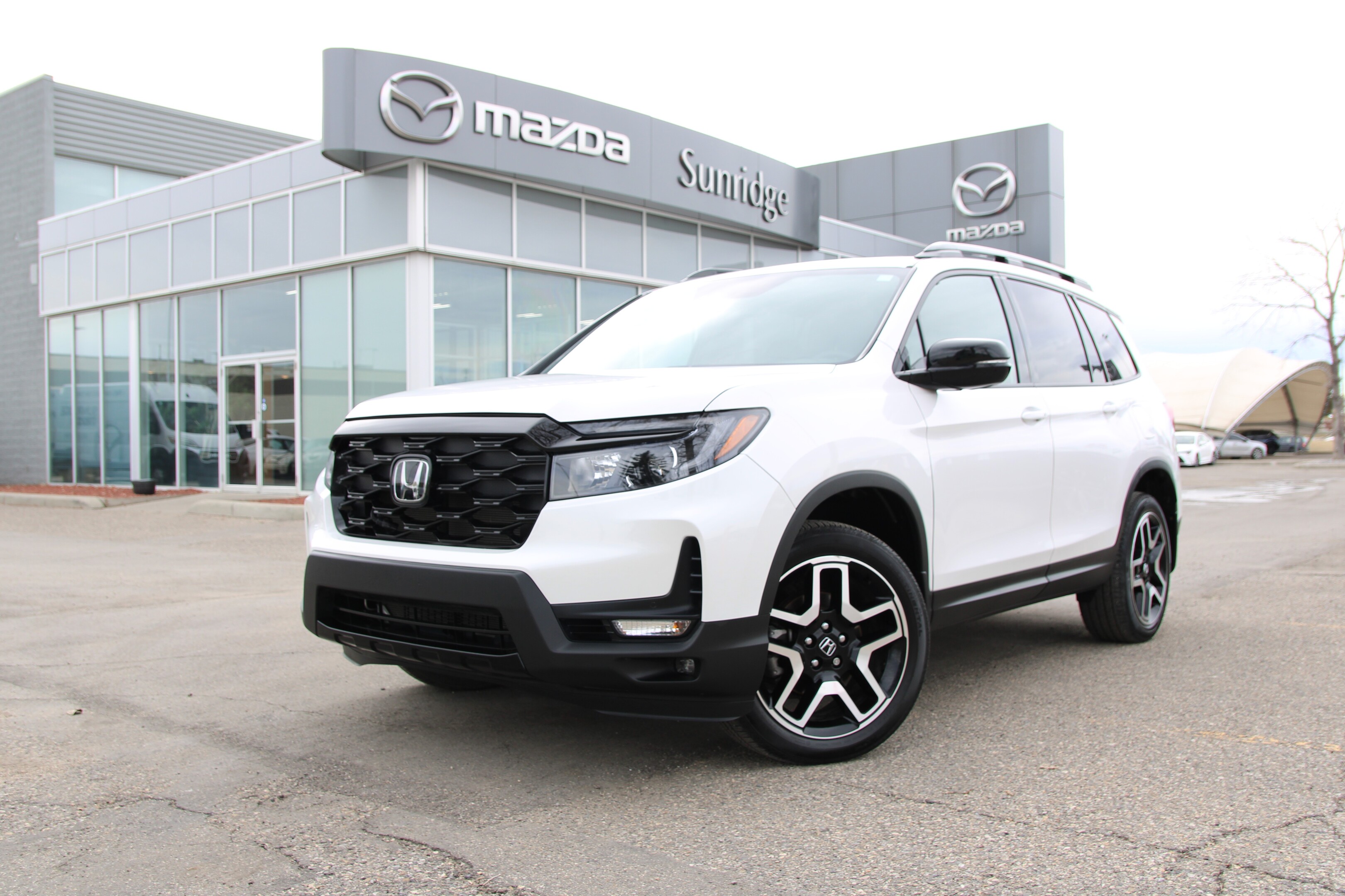 2023 Honda Passport Touring AWD W/  VENTILATED SEATS
