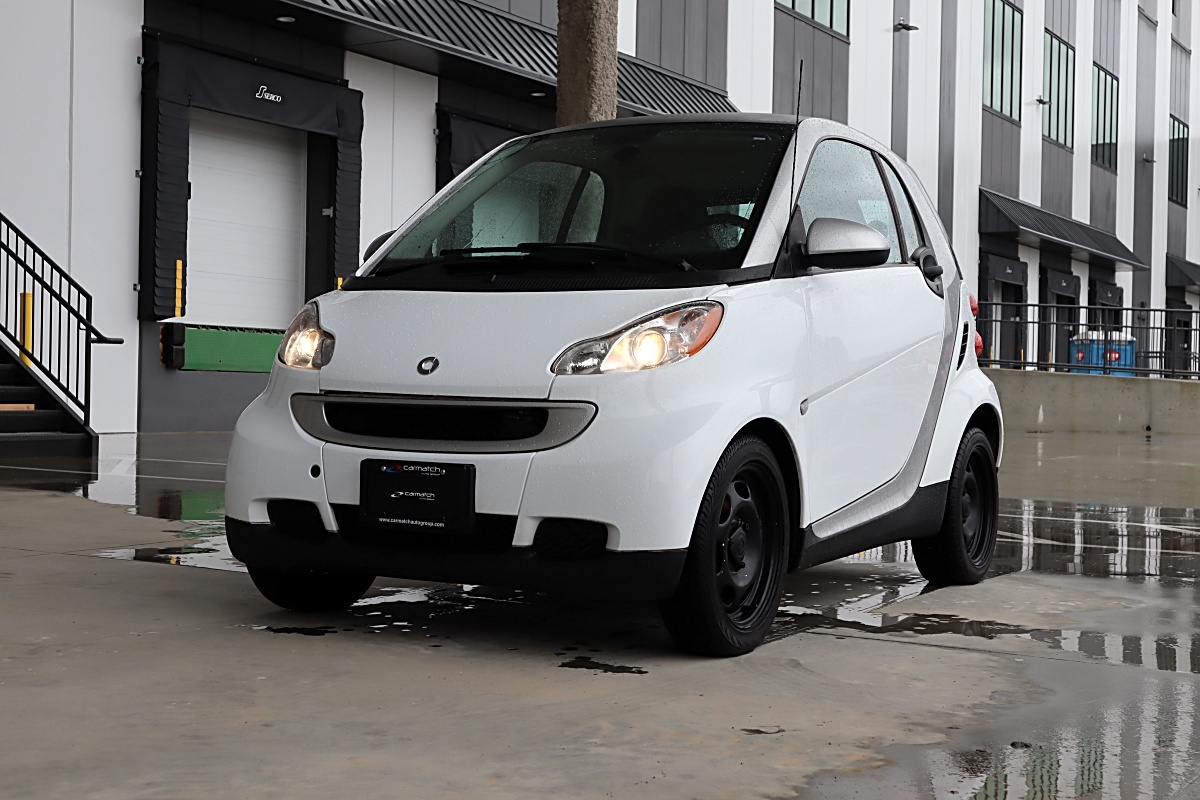 2012 smart fortwo 2dr Cpe Pure