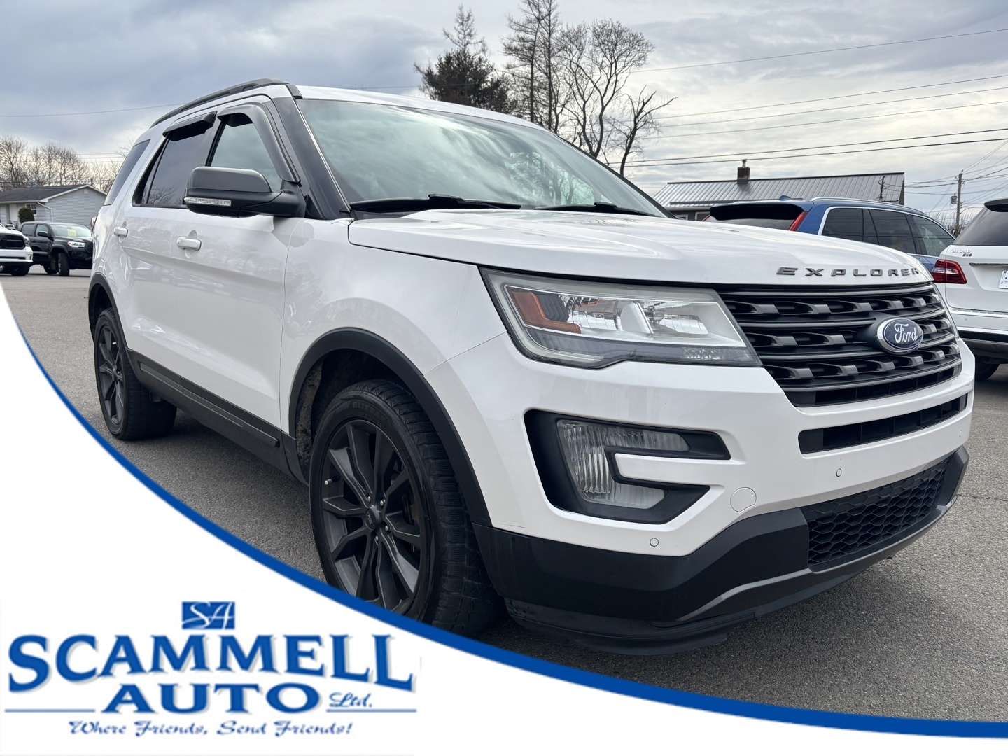 2017 Ford Explorer XLT 4WD / 7 PASSENGER / APPLE CARLAY & ANDROID AUT