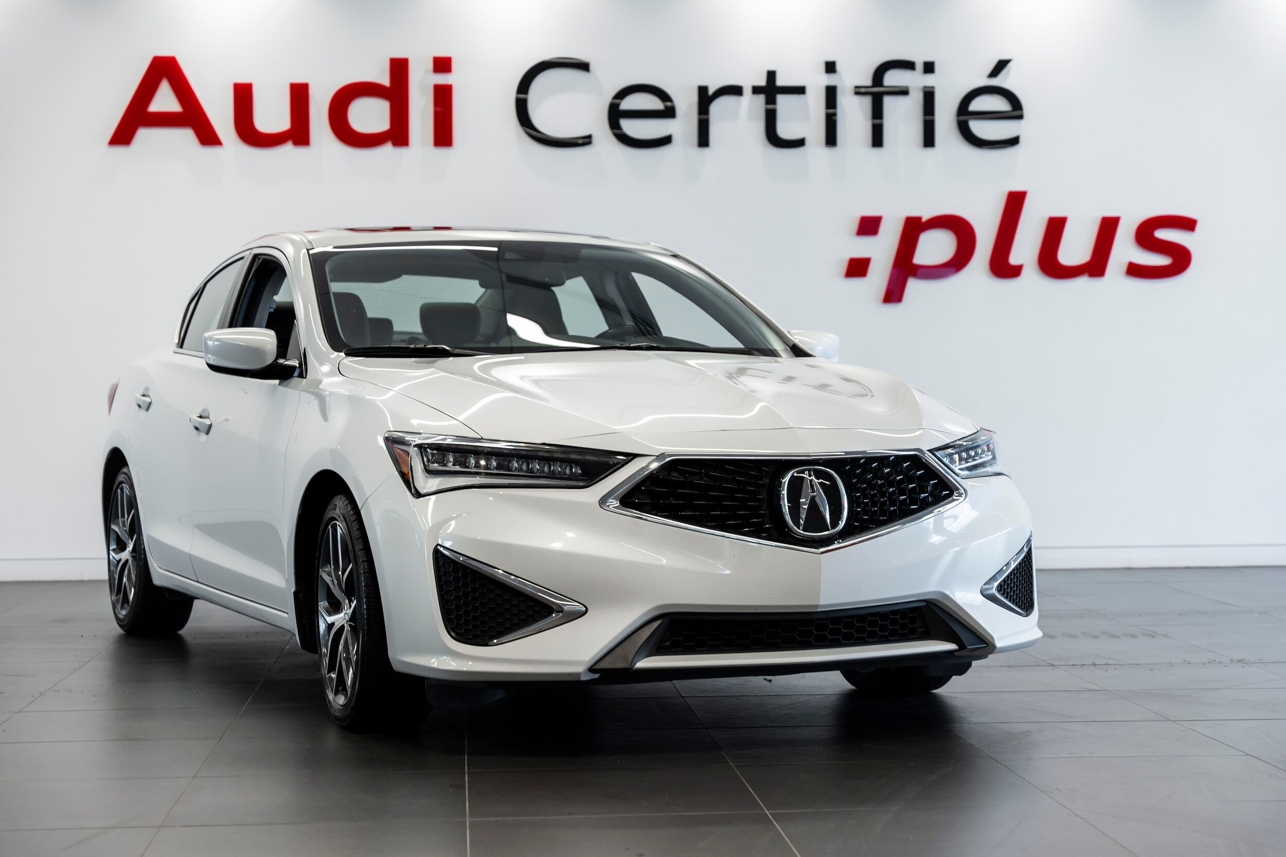 2020 Acura ILX Premium