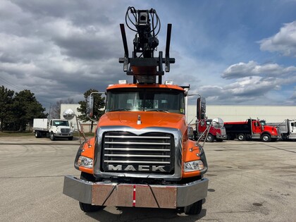 2010 Mack GU813 in BURLINGTON | Sheehan's Truck Centre Inc