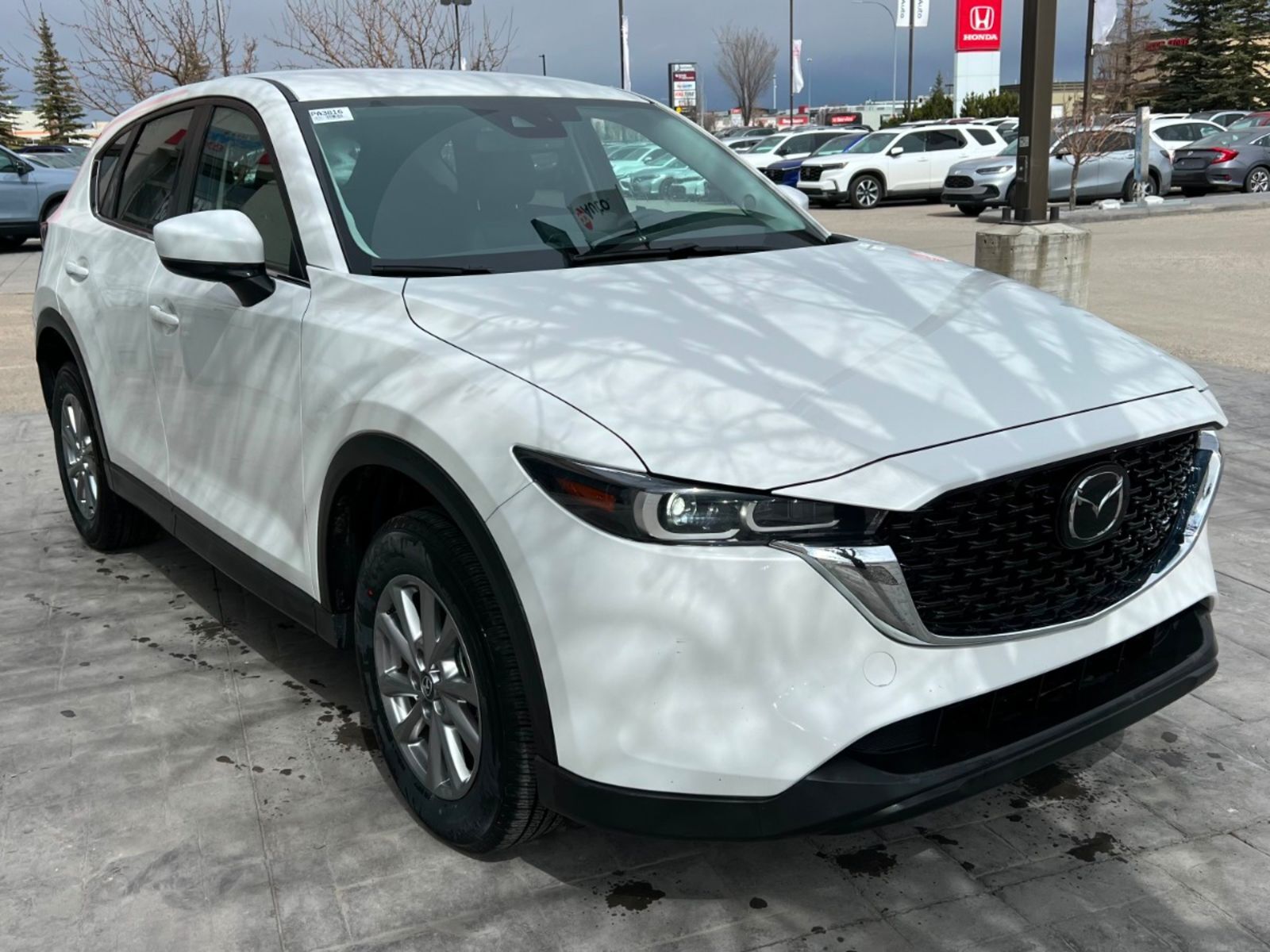2025 Mazda CX-5 GS: No Accidents, Local SUV, Leather, Sunroof, Ful