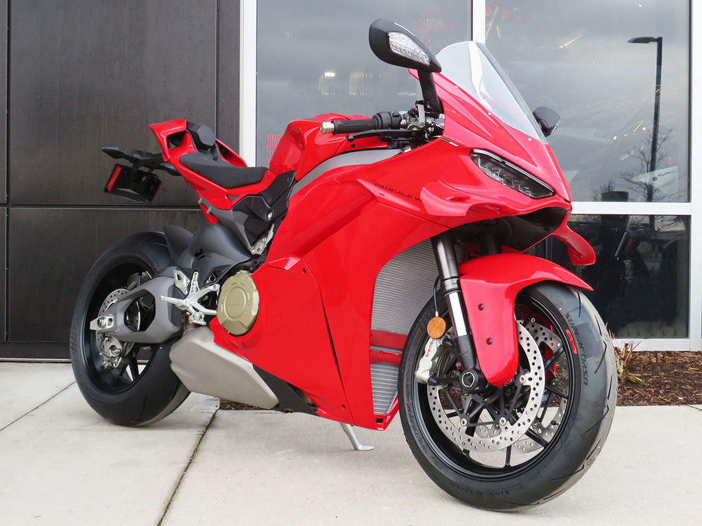 2025 Ducati Panigale V4 Ducati Red 