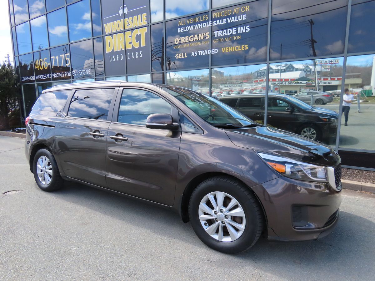 2017 Kia Sedona LX