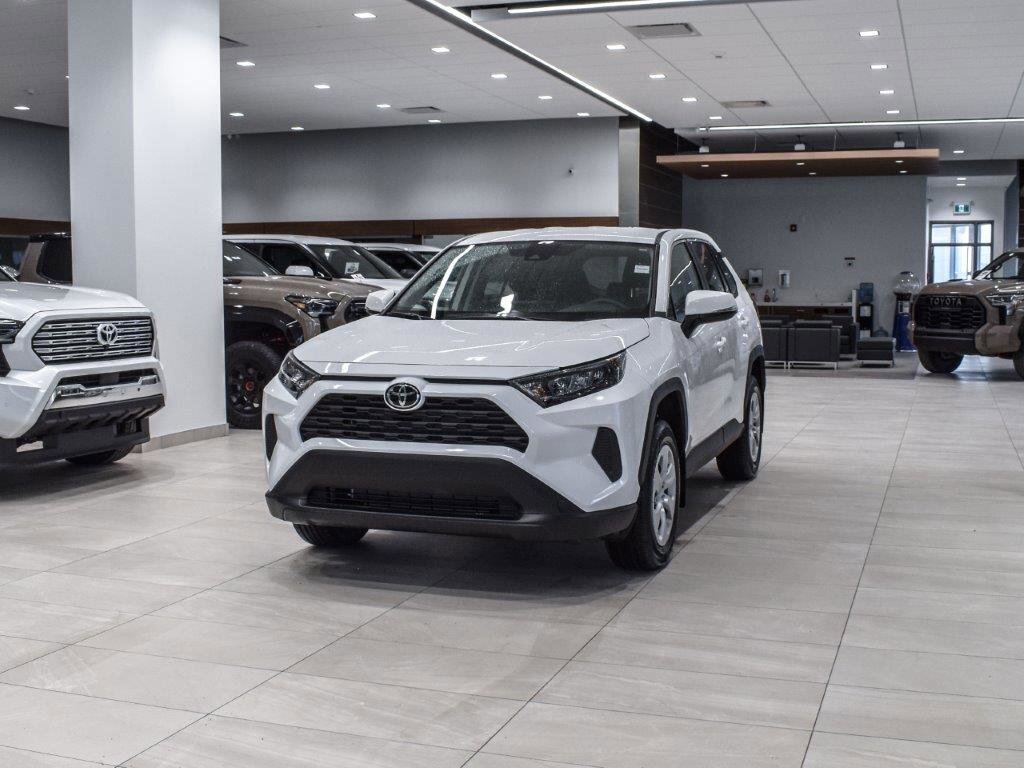 2025 Toyota RAV4 LE AWD