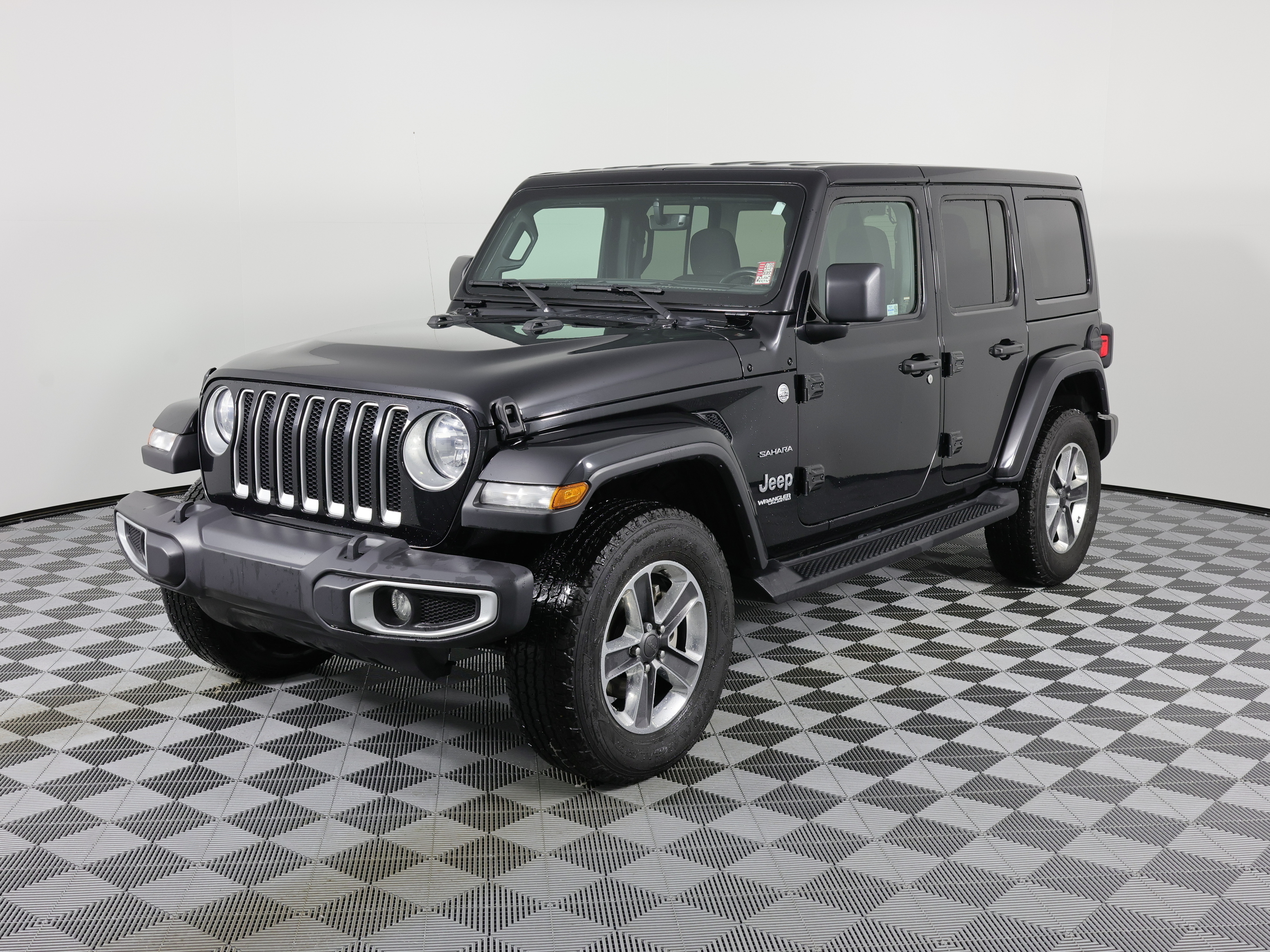 2022 Jeep Wrangler UNLIMITED SAHARA