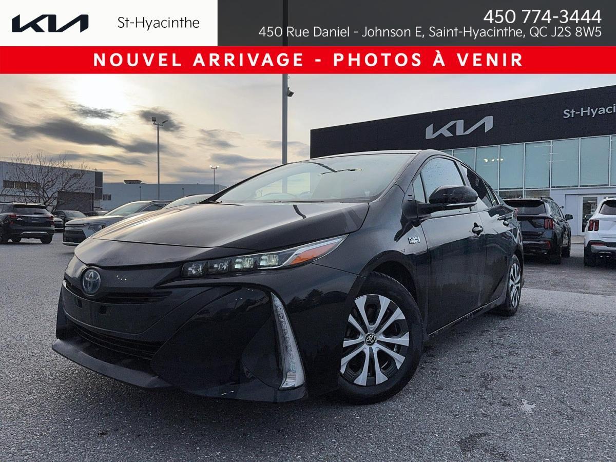 2021 Toyota Prius Prime Upgrade // 2 ENSEMBLES DE MAG INCLUS //
