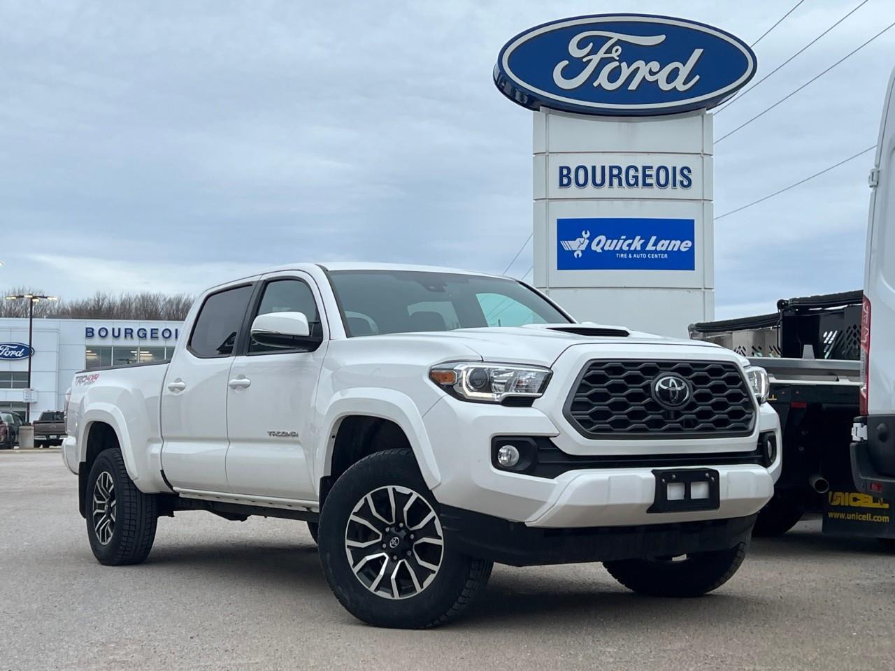 2022 Toyota Tacoma *KEYLESS, HTD SEATS, CRUISE CONTROL*