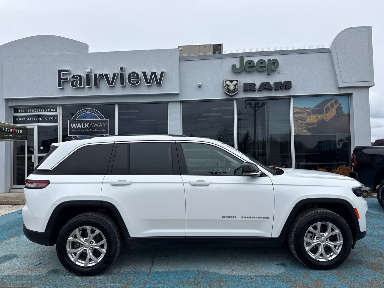 2023 Jeep Grand Cherokee Limited 