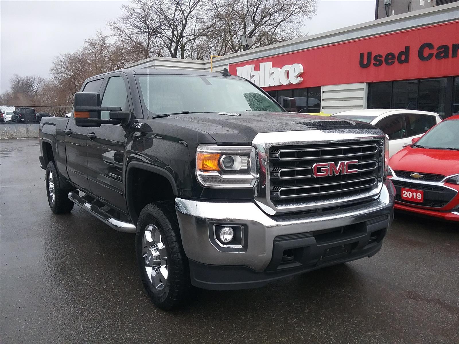 2016 GMC Sierra 2500 SLE | Crew Cab | 4X4 | DURAMAX