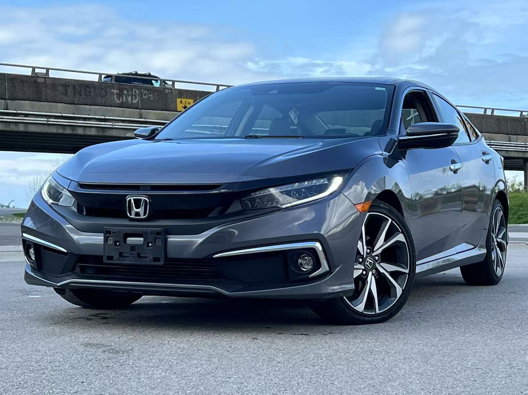2020 Honda Civic Touring CVT/ CLEAN TITLE/ BC LOCAL